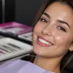 Combien coute des facettes dentaires femme sourire