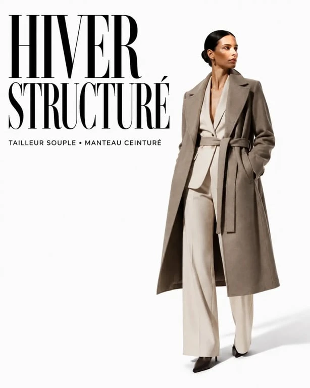 Tendance mode hiver 2025 : tailleur souple et manteau long ceinturé dans une silhouette d’hiver éditoriale
